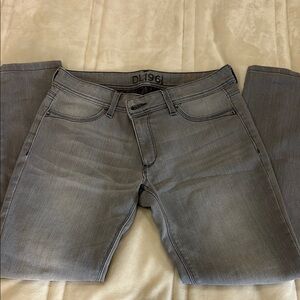 DL1961 Woman’s Gray Jeans